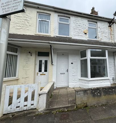 Thumbnail Terraced house to rent in Regent Street, Barry