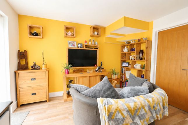 8 Halwyn Avenue, Newquay photo 4