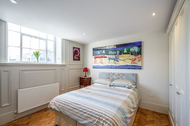 Flat for sale in Didactics Apartments, Mile End
