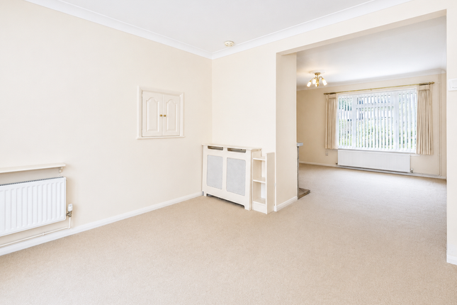 9, King Edwards Rise, Ascot photo 2