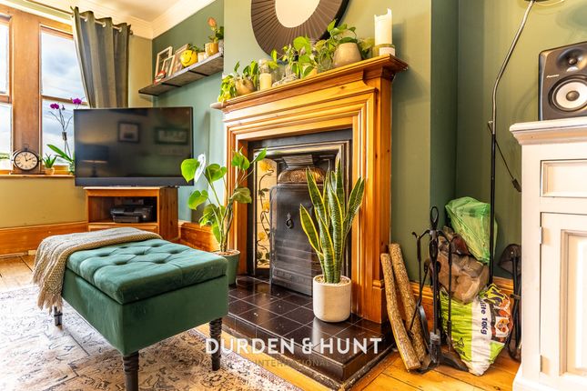Flat 8, Thurlby House Chigwell Road, Woodford Green photo 4