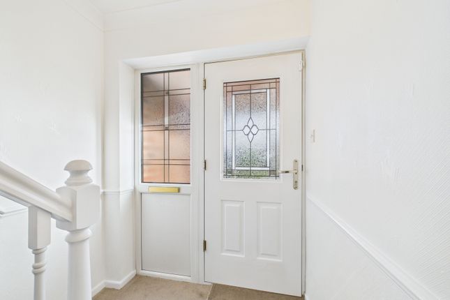 10, Bodiam Road, Bury photo 5