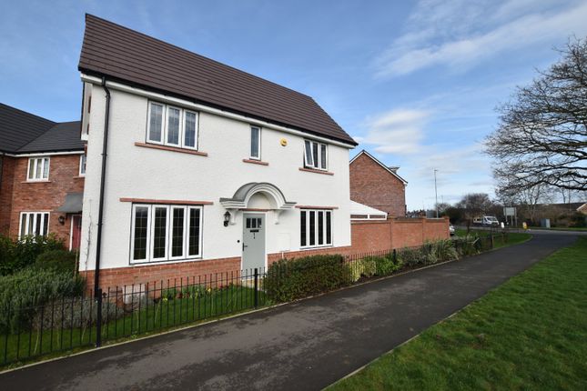 Detached house for sale in Magdalen Drive, Evesham, Worcestershire