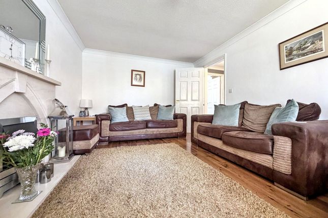 27, Ellesmere Close, Houghton Le Spring photo 2