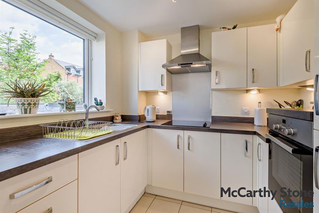 22 Waterford Place, Westmead Lane, Chippenham photo 3