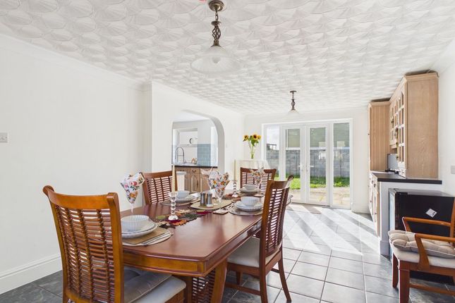 5, West Seton, Camborne photo 4