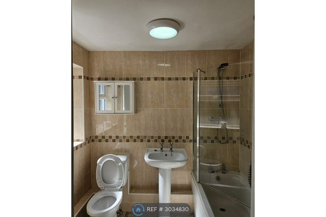Haycroft Avenue, Grimsby photo 4