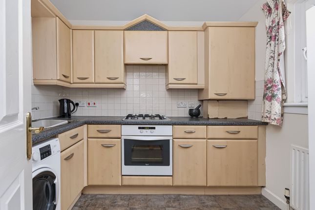 4, Burnvale, Livingston photo 3