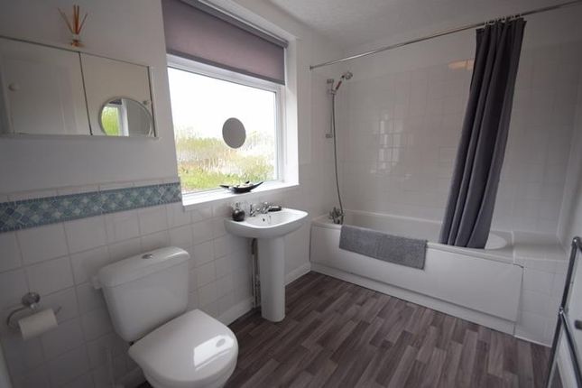 254, Dean Road, Tyne & Wear photo 5