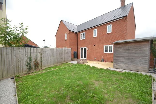 52, Crystal Drive, Lightmoor photo 2