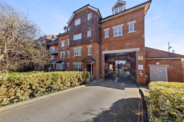 2-bed flat on Abingdon Court, 9 Heathside Road GU22, £299,950