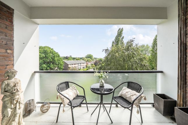 Flat 12, High Sheldon,, Sheldon Avenue, Highgate photo 4