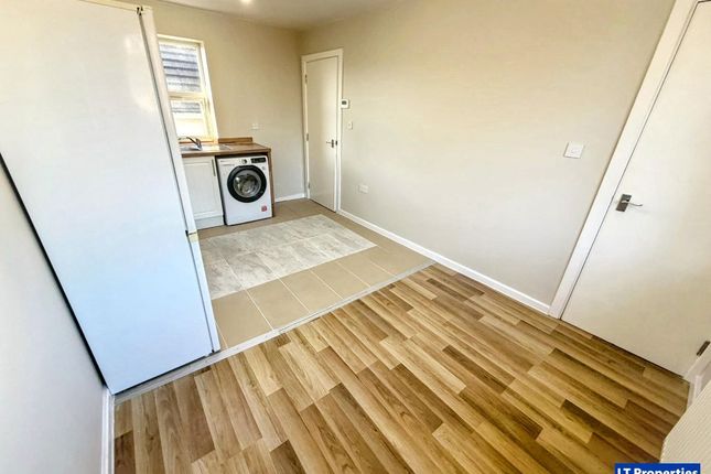 Flat 11, Dumfies House, Dumfries Street, Luton photo 4