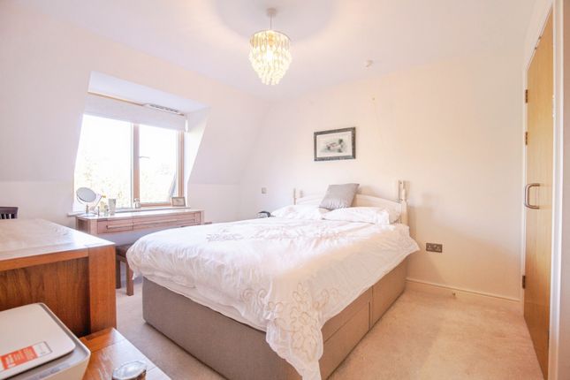 Hurst Place (A), Haywards Heath photo 3
