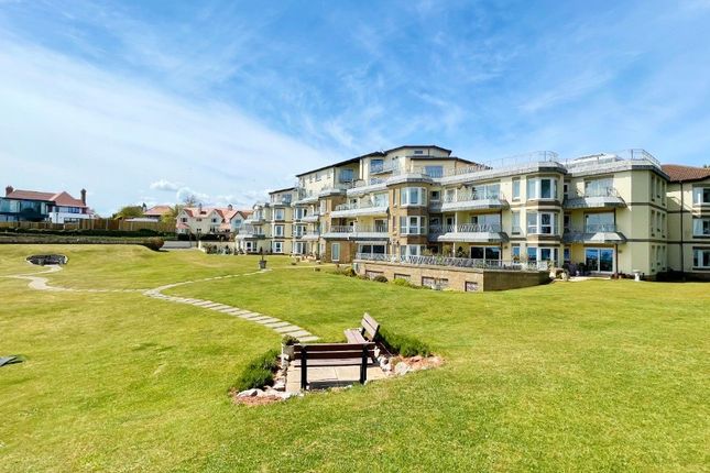 Thumbnail Flat for sale in Cliff Road, Livermead, Torquay
