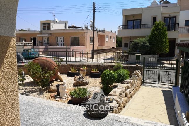 Bungalow for sale in Anavargos, Paphos, Cyprus