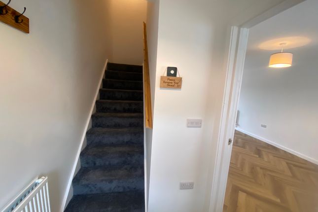 117 Tyle-Teg, Swansea photo 2