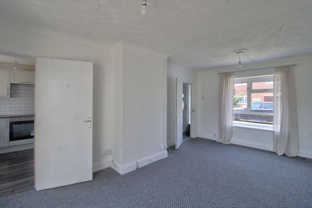 269 The Hides, Harlow photo 5