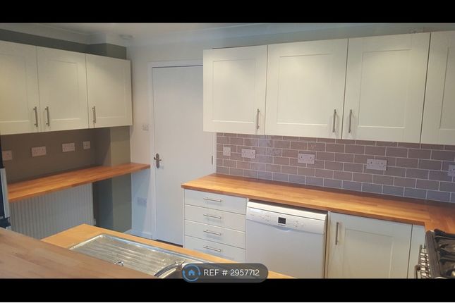 Amderley Drive, Eaton, Norwich photo 5