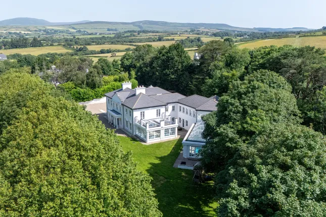 Modena House, Ballanard Road, Douglas photo 4