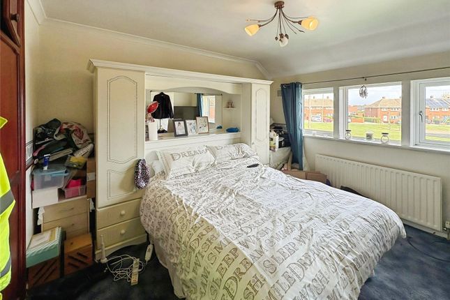 3, Westway, Mirfield photo 4