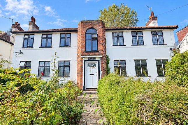 2-bed flat on 6 Georgian House, Elms Lane, Wembley, £100,000