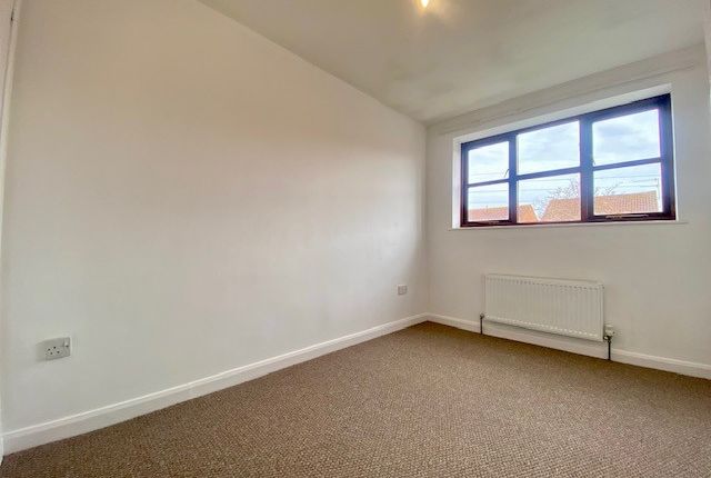 Detached house to rent in Grasshopper Avenue, Worcester