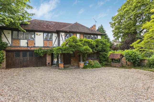 Thumbnail Detached house for sale in Kentish Lane, Brookmans Park, Hatfield