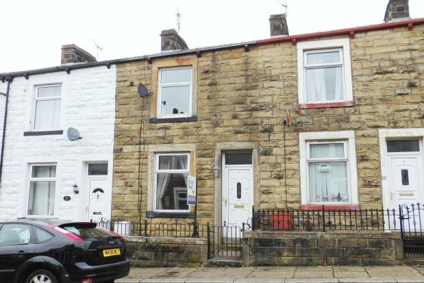 Thumbnail Property to rent in Gill Street, Colne