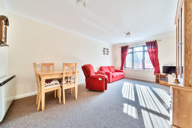 Flat 7, Summerlands Lodge,, Farnborough Common, Orpington photo 3