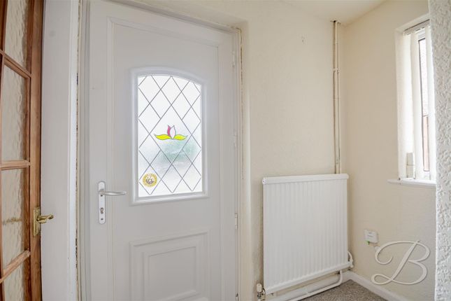 9, Kaye Road, Mansfield photo 4