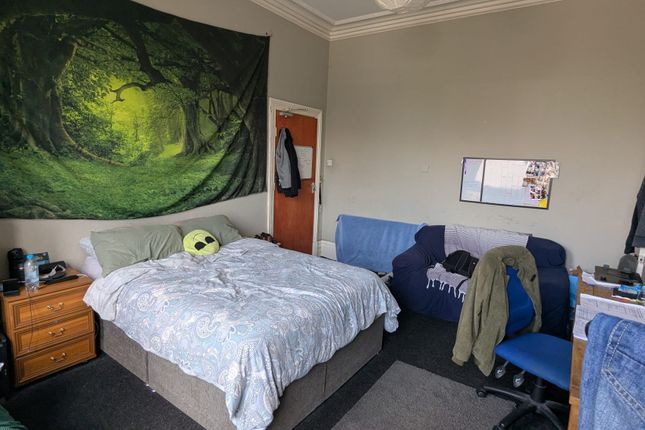 Studio house on 76, MANCHESTER, £600/mo