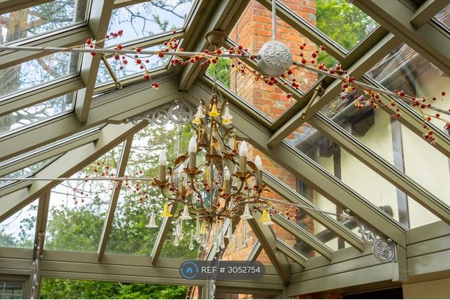 Bank End Lodge, Forty Green, Beaconsfield photo 5