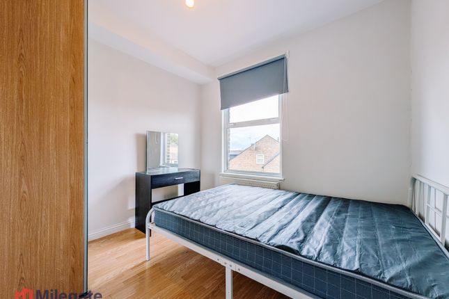 Flat 3 42a, South Ealing Road, Greater London photo 3