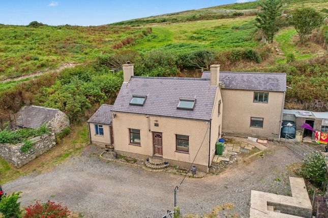 5-bed house on Llanllawen Bach, Pwllheli, £350,000