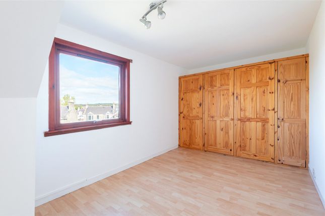9, Blackwood Place, Leven photo 4