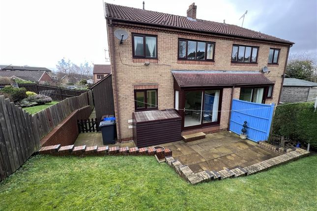 Thumbnail Town house to rent in Celandine Court, Sheffield