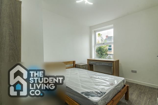 2-bed house on Target Street, Nottingham, £1,083/mo