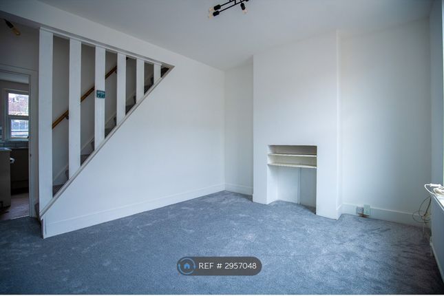 No, Heathorn Street, Maidstone photo 4