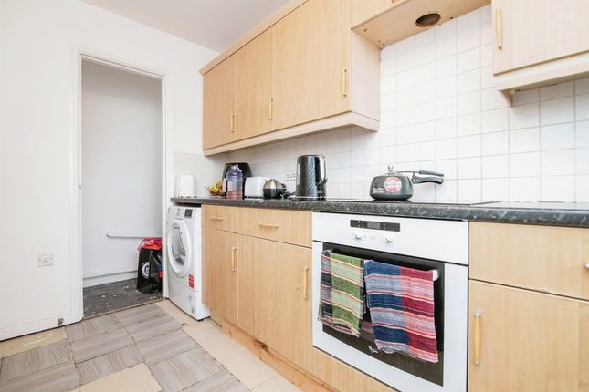 Flat for sale in Princes Gate, West Bromwich