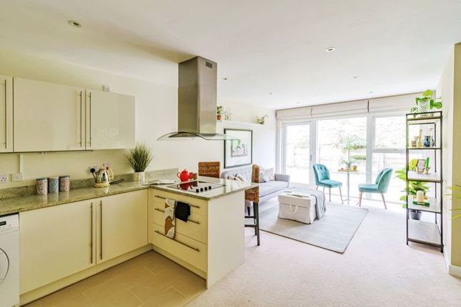 Flat for sale in Wallis Court, Wispers Park, Haslemere