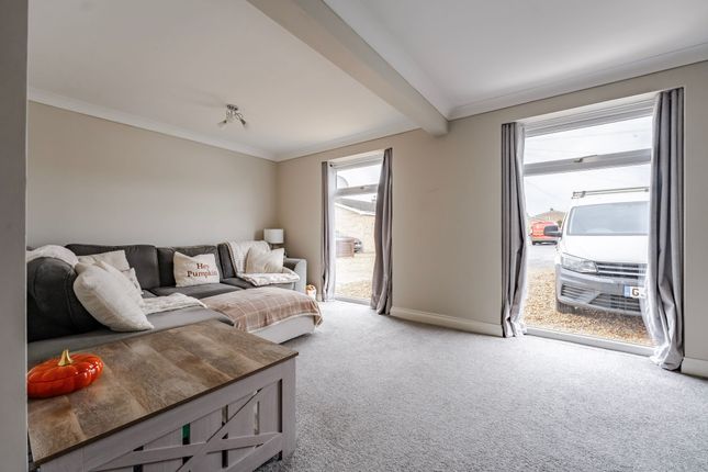 17 Hawthorn Close, Wymondham photo 4