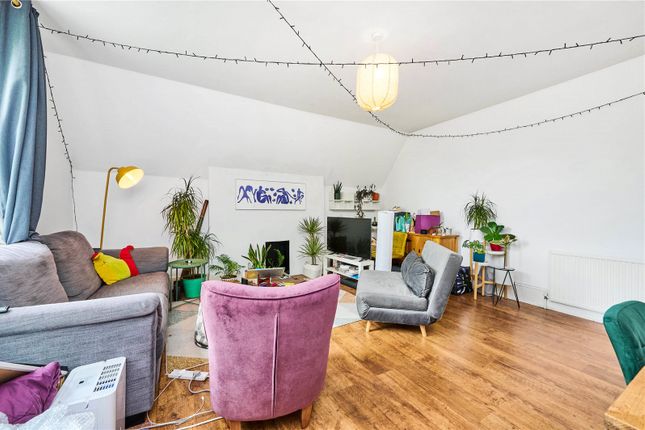 Thumbnail Flat to rent in Westwood Hill, London