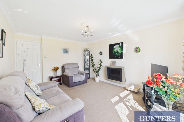 4, Carroway Close, Bridlington photo 3
