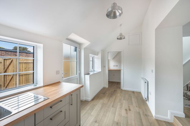 Vanity Cottage, Market Place, Boston photo 5