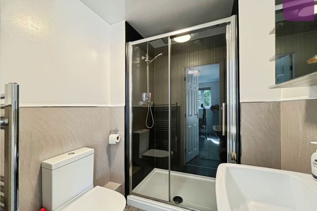 40, Oakwood Drive, Manchester photo 4