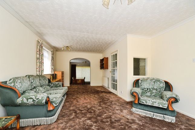 46, West View Crescent, Devizes photo 4