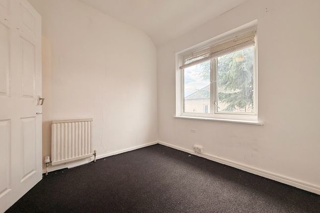 44, Lillechurch Road, Dagenham photo 3