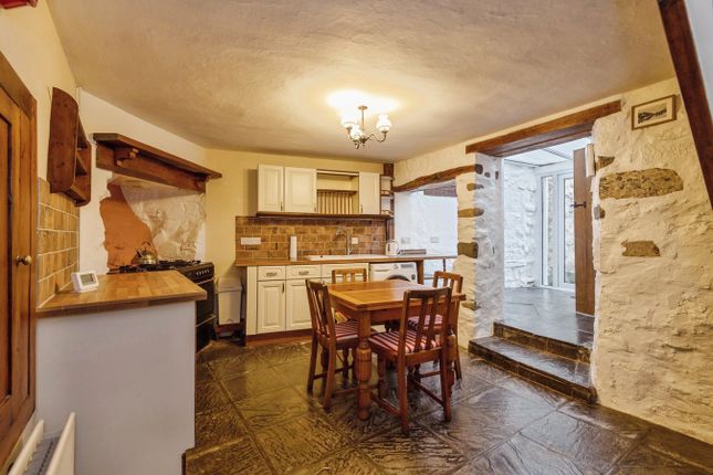 2, Esplanade Lane, Watchet photo 3
