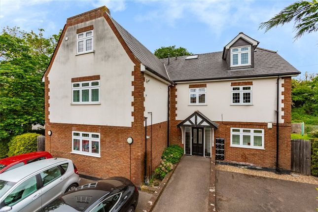 Thumbnail Flat for sale in Haverbridge Court, Upminster, Essex
